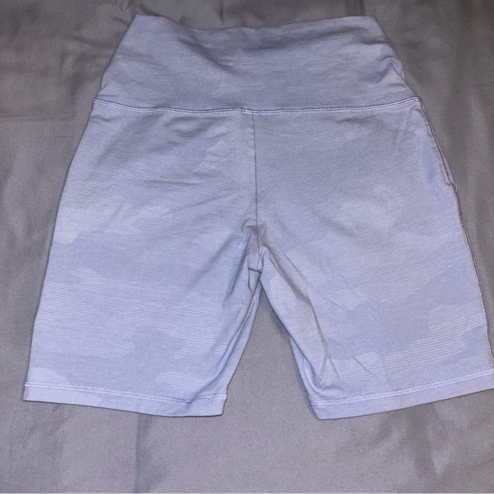 Aerie Bike Shorts - Picture 6 of 8